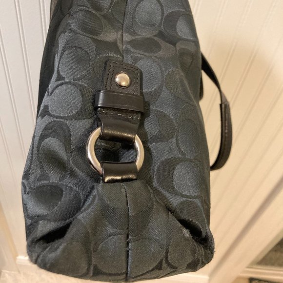 Coach Shoulder Bag - Picture 6 of 14